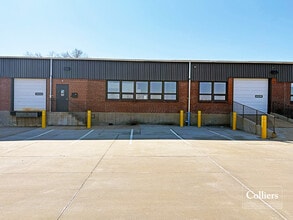 1701 Macklind Ave, Saint Louis, MO à louer Photo intérieure– Image 1 sur 4