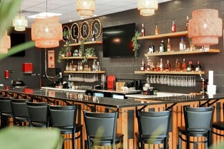 Plus de détails pour 3365 Dogwood Dr, Hapeville, GA - Local commercial à louer