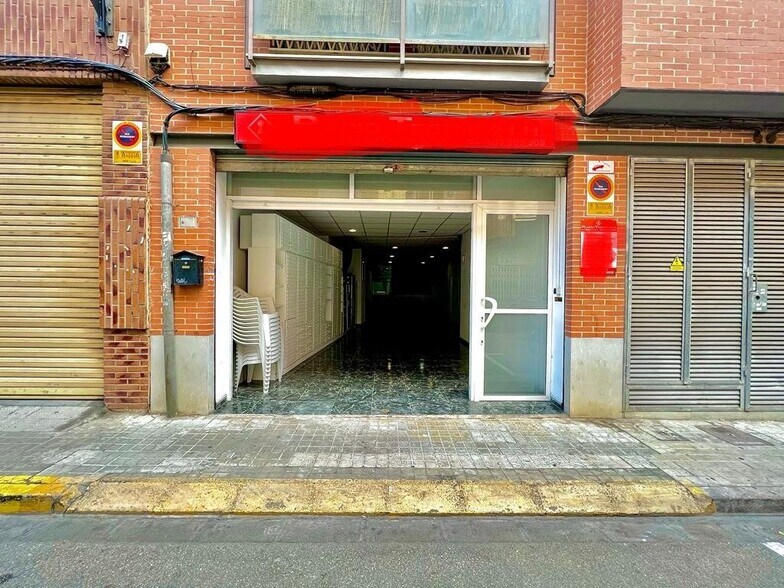 Immeuble residentiel dans Aldaia, Valencia à vendre - Photo intérieure – Image 1 sur 2