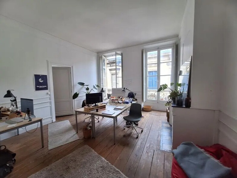 Bureau dans Bordeaux à vendre - Photo intérieure – Image 2 sur 5
