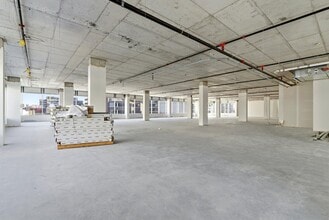 60 Rue Laval, Gatineau, QC à louer Photo intérieure– Image 2 sur 4