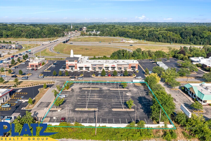 Tiffany South, Boardman, OH à vendre - Photo de l’immeuble – Image 3 sur 8