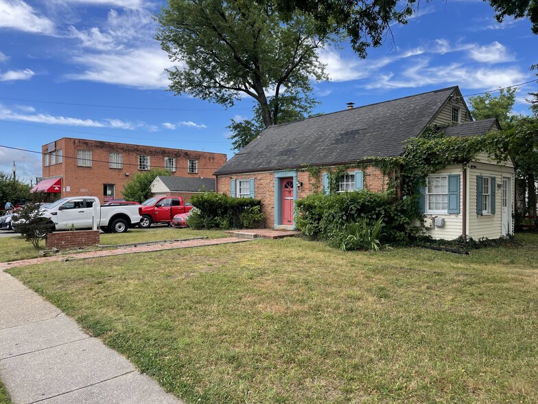 3430 Hamilton St, Hyattsville, MD à louer - Photo de l’immeuble – Image 2 sur 10