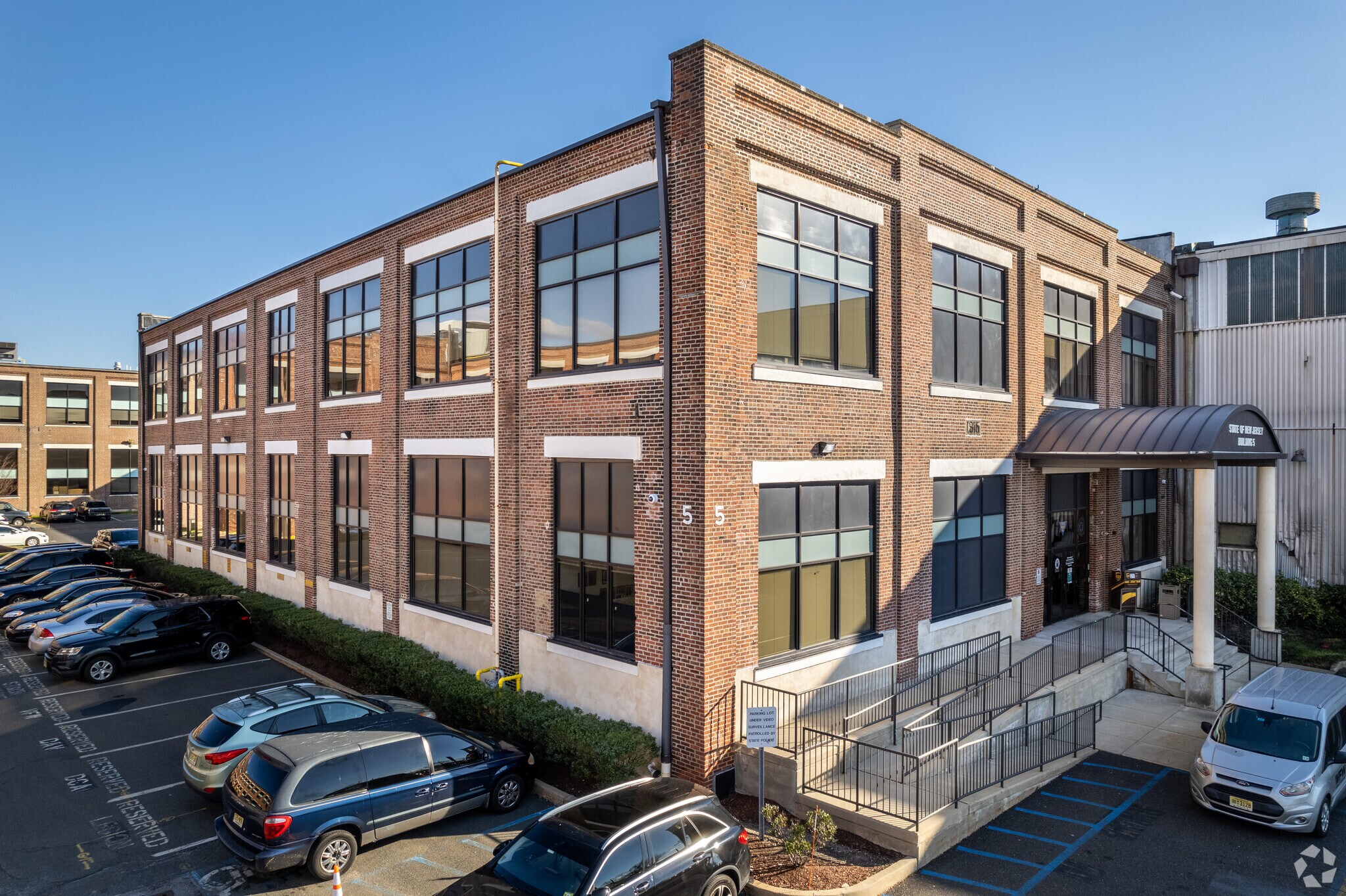 171 Jersey St, Trenton, NJ à louer Photo de l’immeuble– Image 1 sur 11