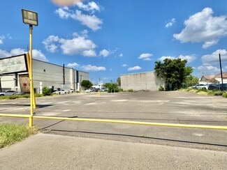 Plus de détails pour 617 Houston St, Laredo, TX - Terrain à louer