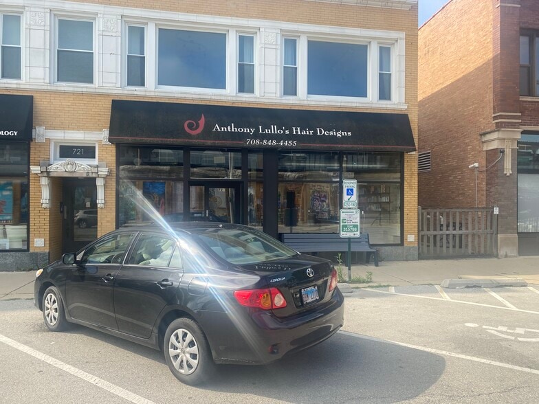 719-723 South Blvd, Oak Park, IL à louer - Photo de l’immeuble – Image 2 sur 6
