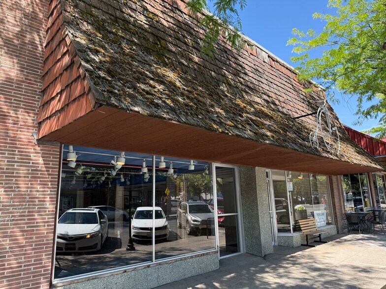 513 S Main St, Moscow, ID à louer - Photo de l’immeuble – Image 1 sur 8