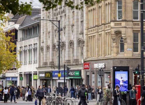 11-13 Piccadilly, Manchester à vendre - Photo de l’immeuble – Image 3 sur 3