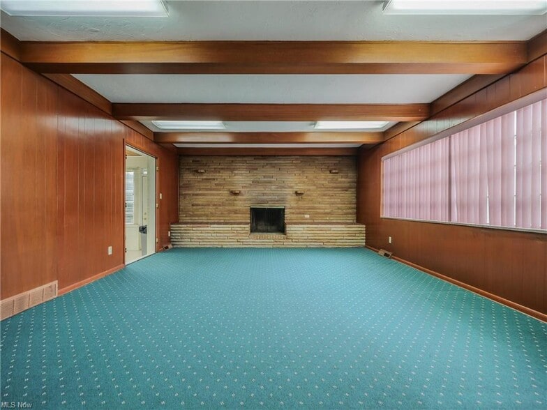 31255 Lorain Rd, Cleveland, OH à vendre - Photo intérieure – Image 3 sur 34