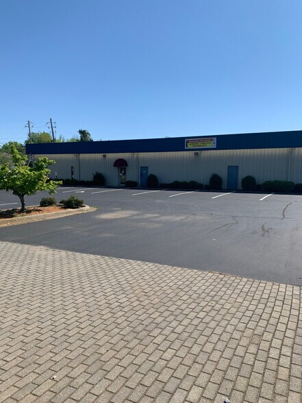 6170 Research Park Blvd, Huntsville, AL à louer - Photo de l’immeuble – Image 2 sur 5