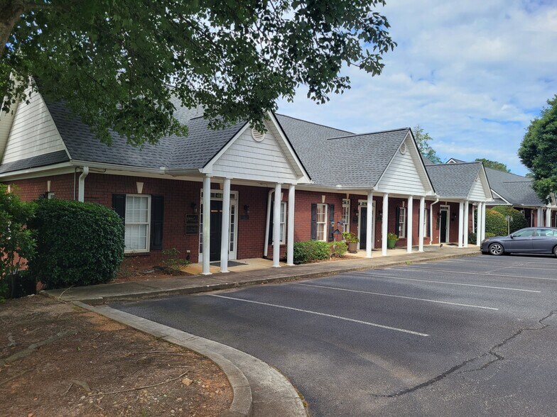 1022 Barber Creek Dr, Watkinsville, GA à vendre - Photo de l’immeuble – Image 3 sur 8