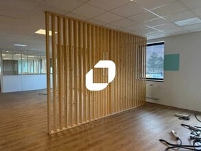 Bureau dans SAINT-OUEN-L'AUMONE à louer Photo intérieure– Image 2 sur 5