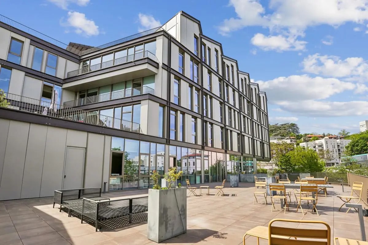 1 Avenue Sidoine Apollinaire, Lyon à louer Photo de l’immeuble– Image 1 sur 21