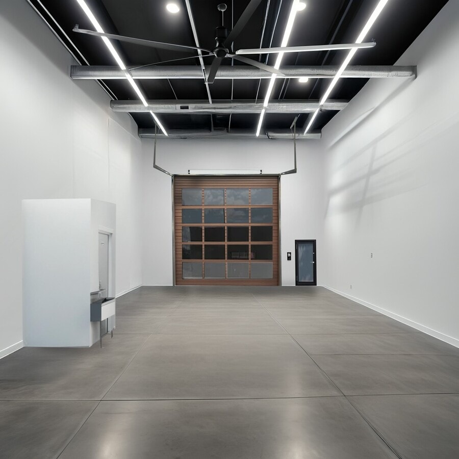 301 Center Dr., Glenwood Springs, CO 81601 - Lot B203 - - Photo intérieure - Image 1 of 2