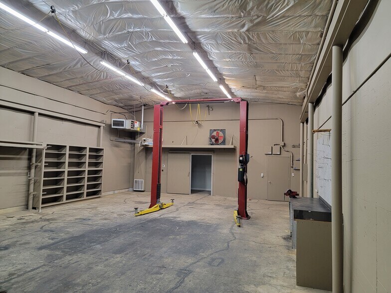 4505 Marion St SE, Albany, OR à louer - Photo de l’immeuble – Image 2 sur 6