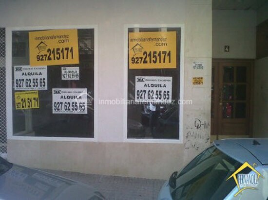 Local commercial dans Cáceres, Cáceres à louer Photo de l’immeuble– Image 1 sur 2