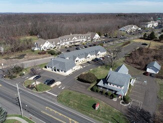 Plus de détails pour 668 Woodbourne Rd, Langhorne, PA - Bureau à louer