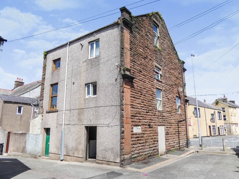 High Street, Cleator Moor à vendre - Photo de l’immeuble – Image 2 sur 10
