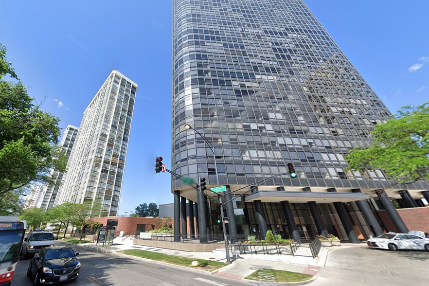 5419 N Sheridan Rd, Chicago, IL à louer - Photo de l’immeuble – Image 2 sur 2