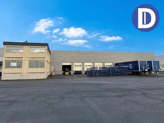 Plus de détails pour Local d'activités à louer