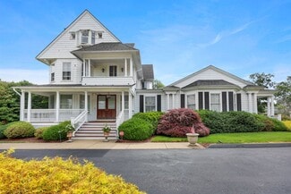 Plus de détails pour 2220 Main St, Stratford, CT - Spécialisé à vendre