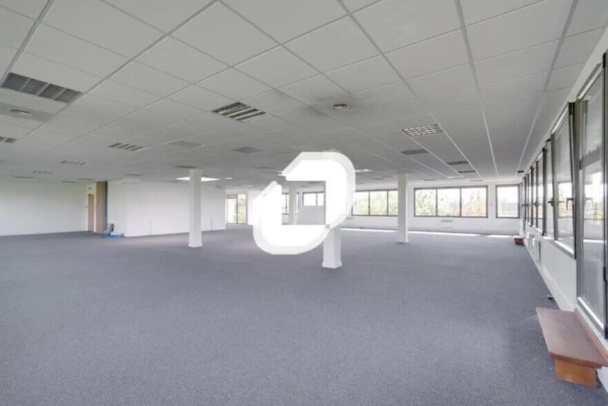 Bureau dans Montévrain à louer - Photo intérieure – Image 2 sur 12