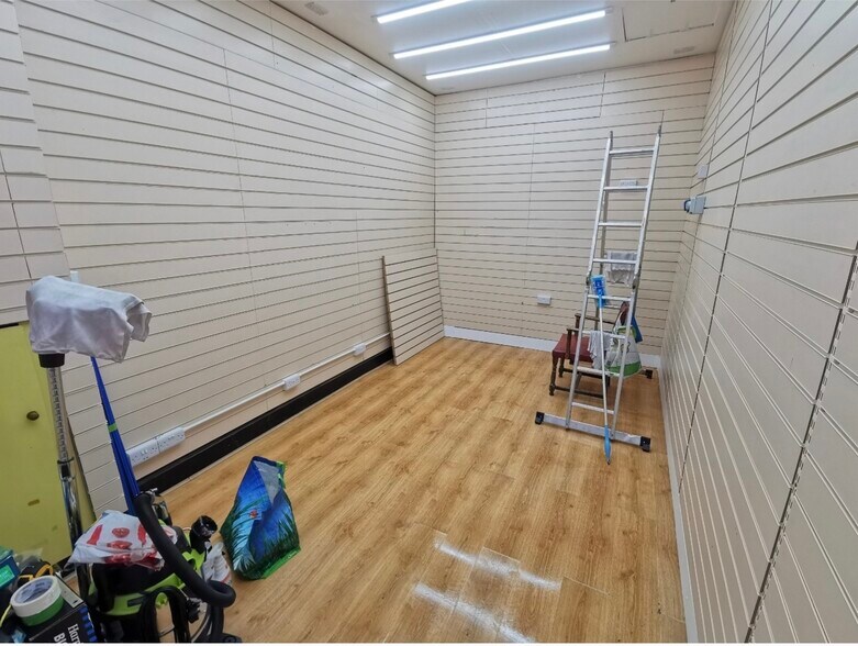 224 High St, Sutton à louer - Photo intérieure – Image 3 sur 12
