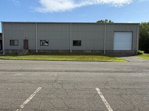 6 Industrial Pky, Easthampton, MA à louer Photo intérieure– Image 1 sur 9