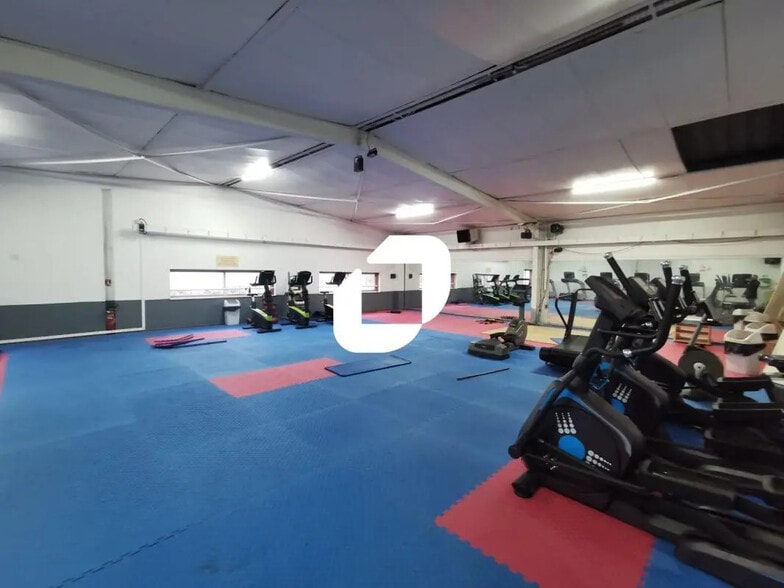 Bureau dans Neuilly-sur-Marne à louer - Photo intérieure – Image 3 sur 7