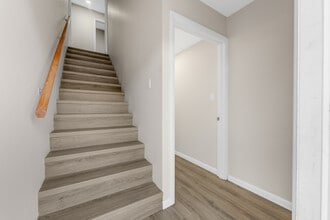 1189 Pineview Dr, Morgantown, WV à louer Photo intérieure– Image 1 sur 10