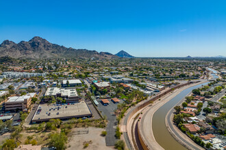 7250 N 16th St, Phoenix, AZ - VUE AÉRIENNE  vue de carte - Image1