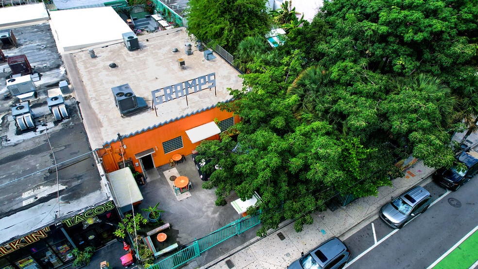 176 NW 24th St, Miami, FL à louer - Aérien – Image 1 sur 6