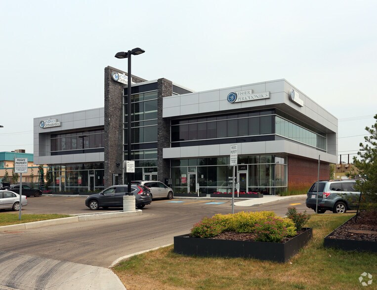 4905 Gateway Blvd, Edmonton, AB à louer - Photo de l’immeuble – Image 2 sur 4