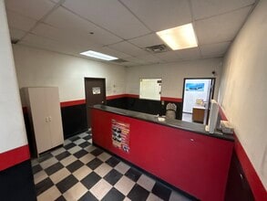 4881 W Hacienda Ave, Las Vegas, NV à louer Photo intérieure– Image 1 sur 13