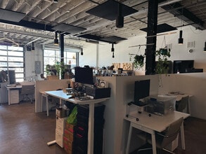 190 West St, Brooklyn, NY à louer Photo intérieure– Image 2 sur 5