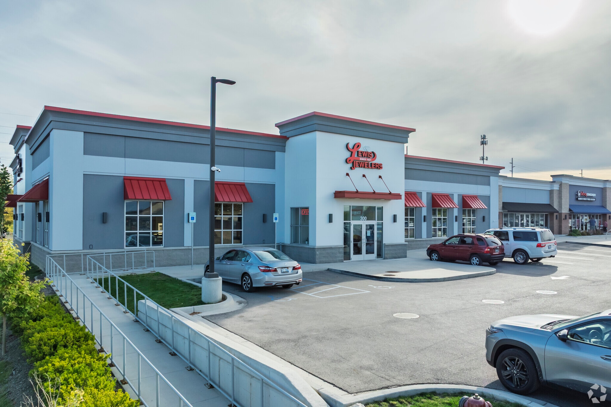 300 S Maple Rd, Ann Arbor, MI à louer Photo principale– Image 1 sur 7