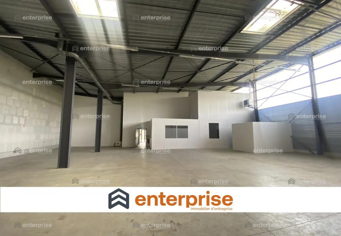 Local d’activités dans Montataire à louer Photo intérieure– Image 1 sur 2