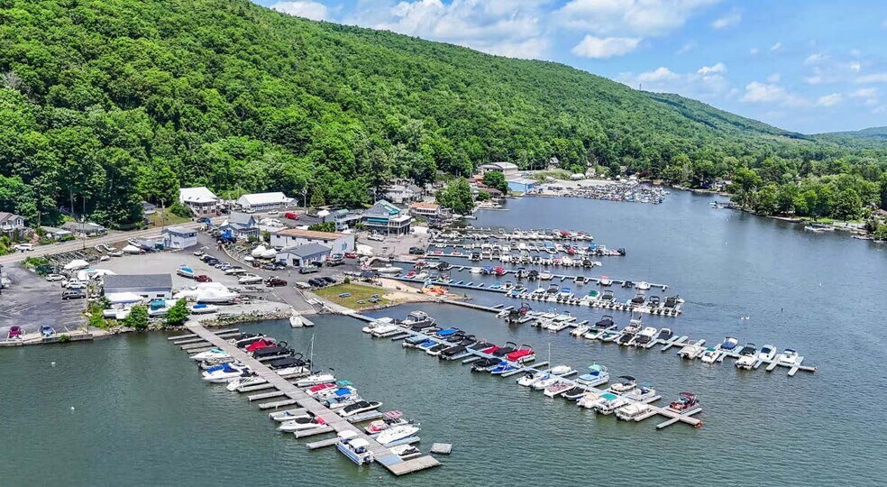 622 Jersey Ave, Greenwood Lake, NY à vendre - Photo de l’immeuble – Image 2 sur 5
