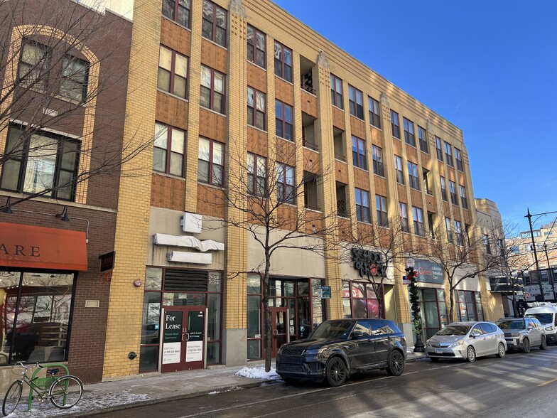 3254 N Lincoln Ave, Chicago, IL à louer - Photo de l’immeuble – Image 2 sur 6