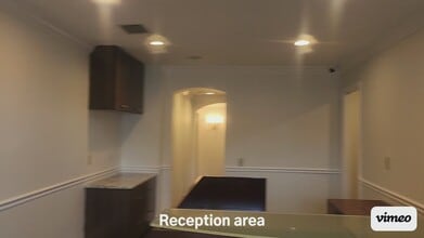 5111 Memorial Hwy, Tampa, FL à louer - Vidéo sur l’annonce professionnelle