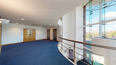 1200 Daresbury Park, Warrington à louer Numérisation 3D Matterport– Image 1 sur 5