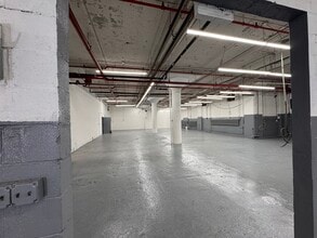 4310 21st St, Long Island City, NY à louer Photo intérieure– Image 2 sur 4