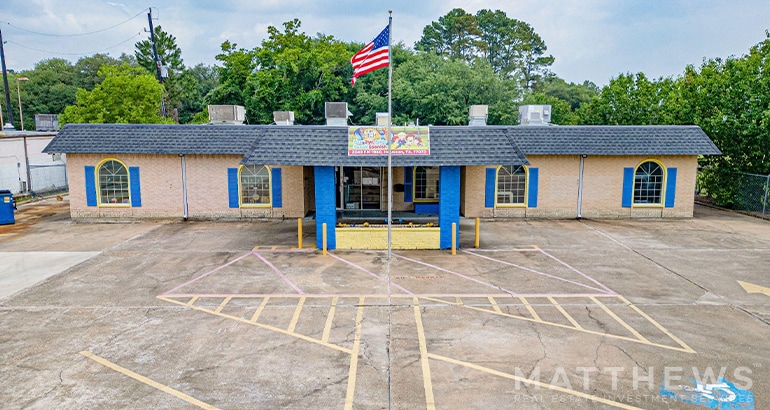 2439 FM 1960, Houston, TX à vendre - Photo principale – Image 1 sur 3