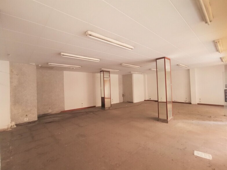 Local commercial dans Ontinyent, Valencia à vendre - Photo de l’immeuble – Image 2 sur 4