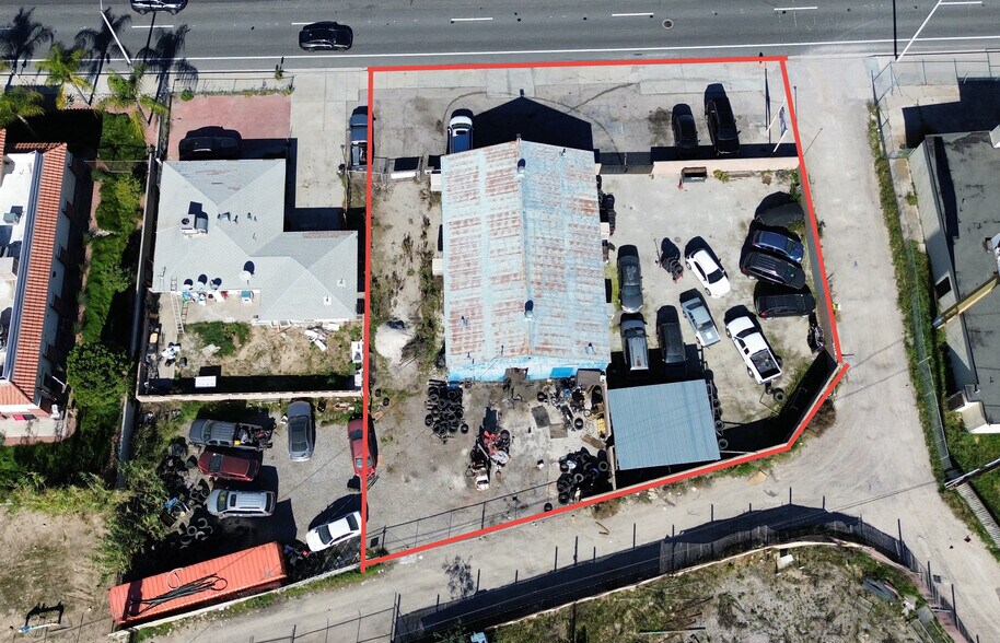 27381 5th St, Highland, CA à vendre - Photo de l’immeuble – Image 2 sur 16