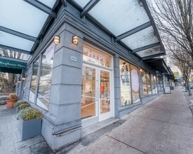 2665-2695 W 4th Ave, Vancouver, BC à louer Photo de l’immeuble– Image 2 sur 6