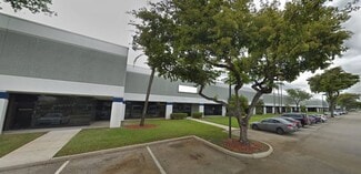 Plus de détails pour 10125 NW 116th Way, Medley, FL - Industriel/Logistique à louer