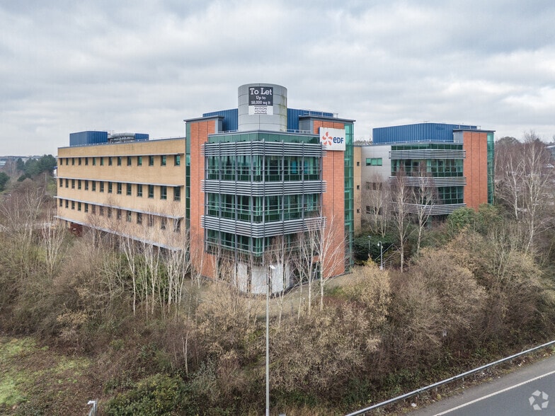 Grenadier Rd, Exeter à louer - Photo principale – Image 1 sur 32