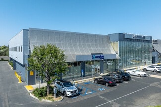 Plus de détails pour 1945 E 17th St, Santa Ana, CA - Local commercial à louer