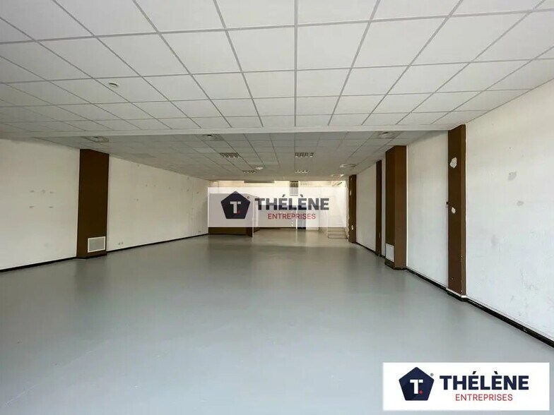 Local commercial dans Saint-Jean-de-Védas à louer - Photo intérieure – Image 3 sur 11